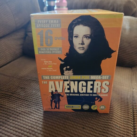 THE AVENGERS The Complete Emma Peel Mega-Set - Picture 4 of 4